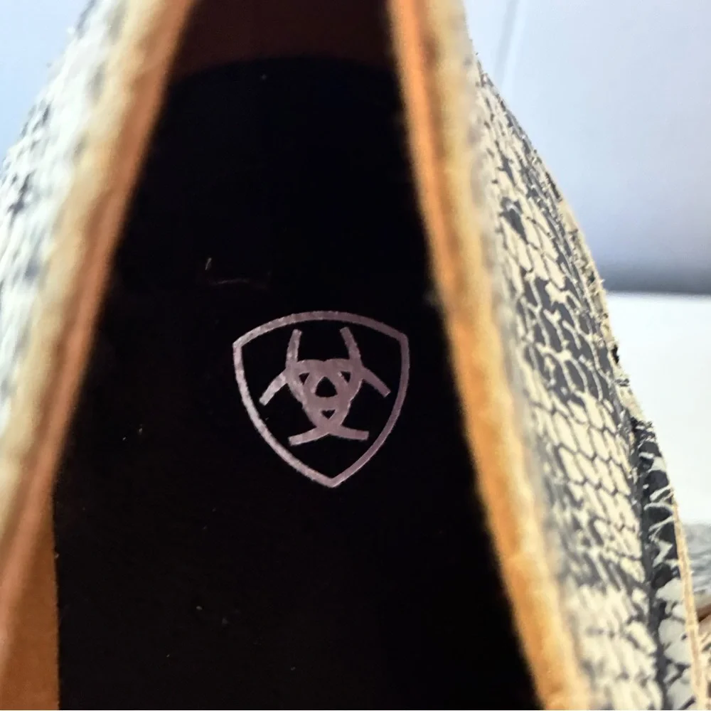 NWOT Ariat Men's Snakeskin Loafers - Black and Cream Size 11B - Picture 7 of 11
